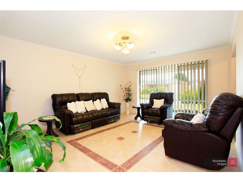15 Horseman Court, Narre Warren South VIC 3805