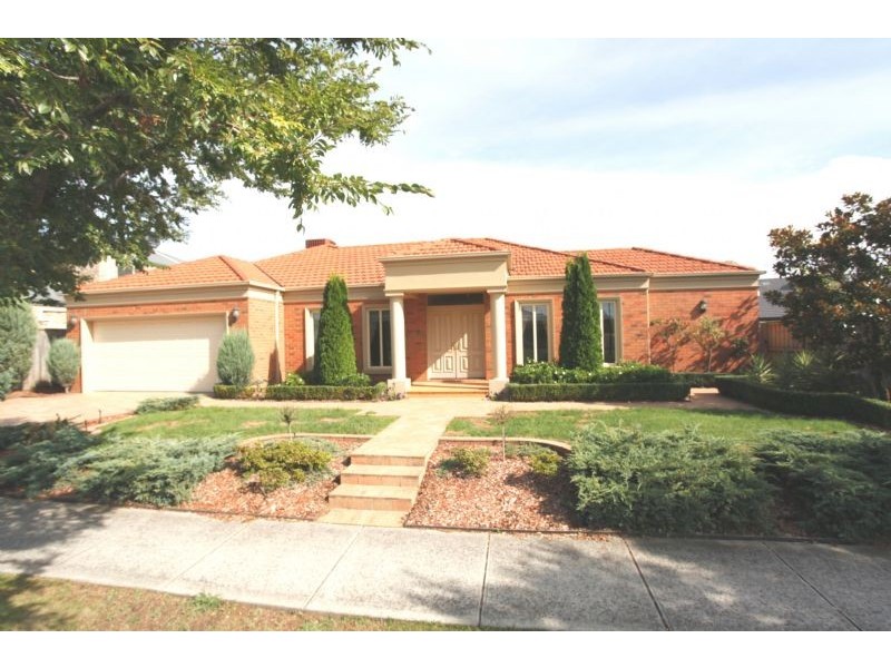 3 View Park Circuit, Narre Warren South VIC 3805