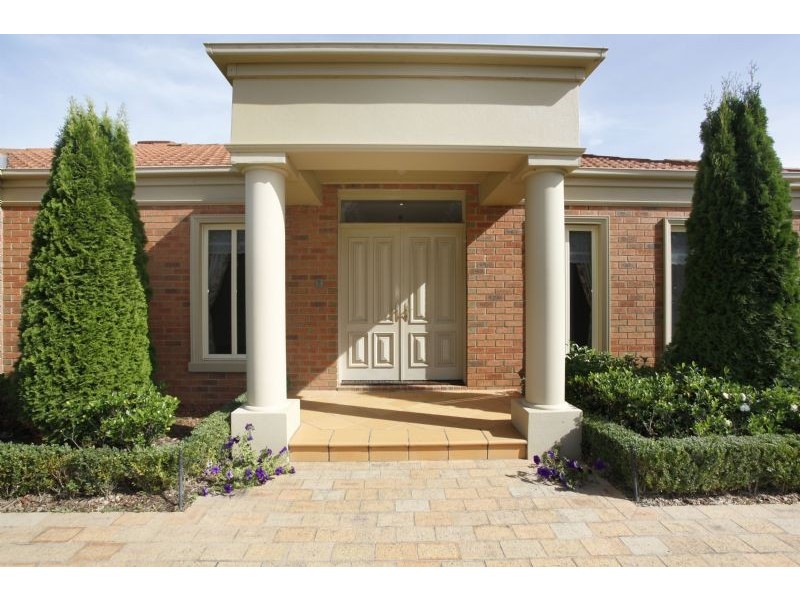 3 View Park Circuit, Narre Warren South VIC 3805