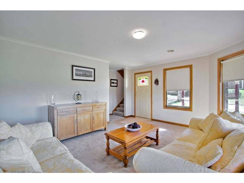 4 Grandview Terrace, Narre Warren South VIC 3805