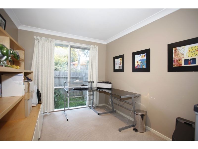 2 Glover Court, Berwick VIC 3806