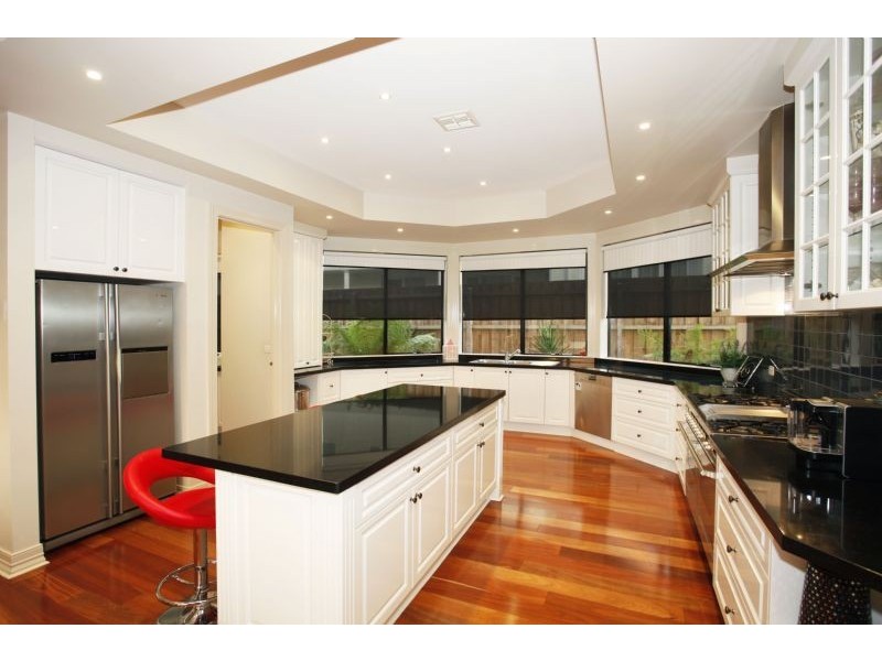 25 Aranmore Crescent, Narre Warren North VIC 3804