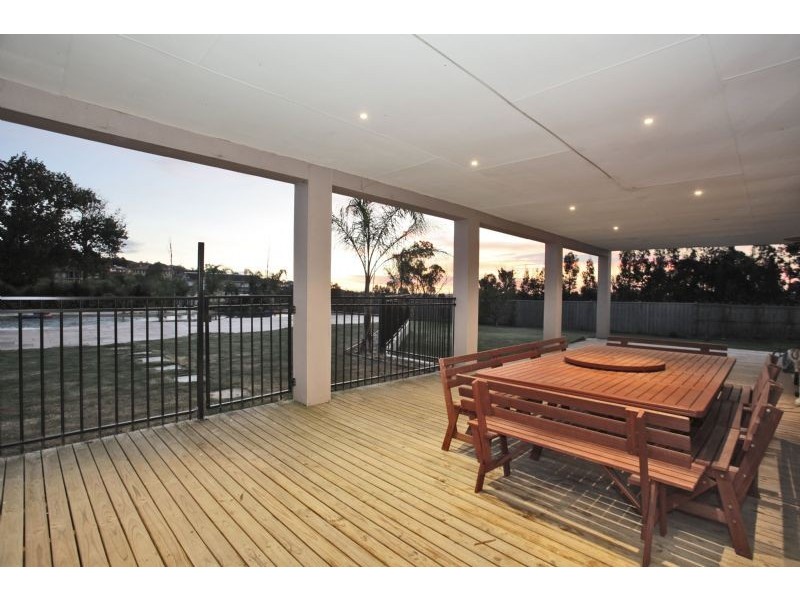 25 Aranmore Crescent, Narre Warren North VIC 3804