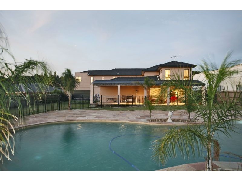 25 Aranmore Crescent, Narre Warren North VIC 3804