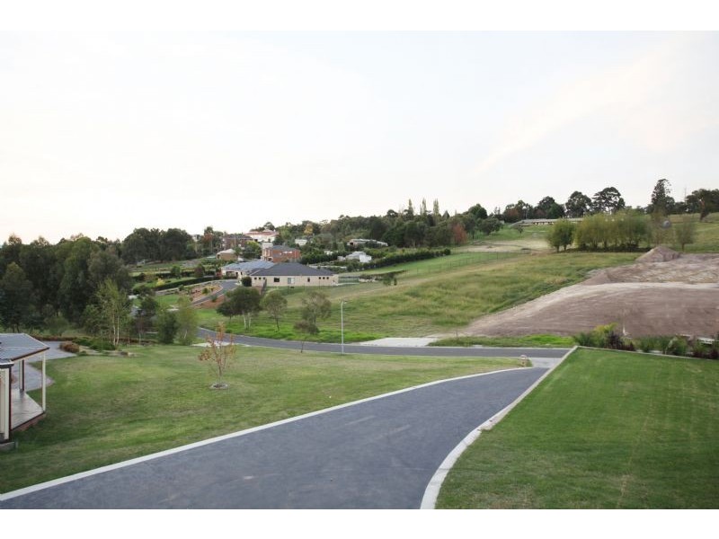 25 Aranmore Crescent, Narre Warren North VIC 3804
