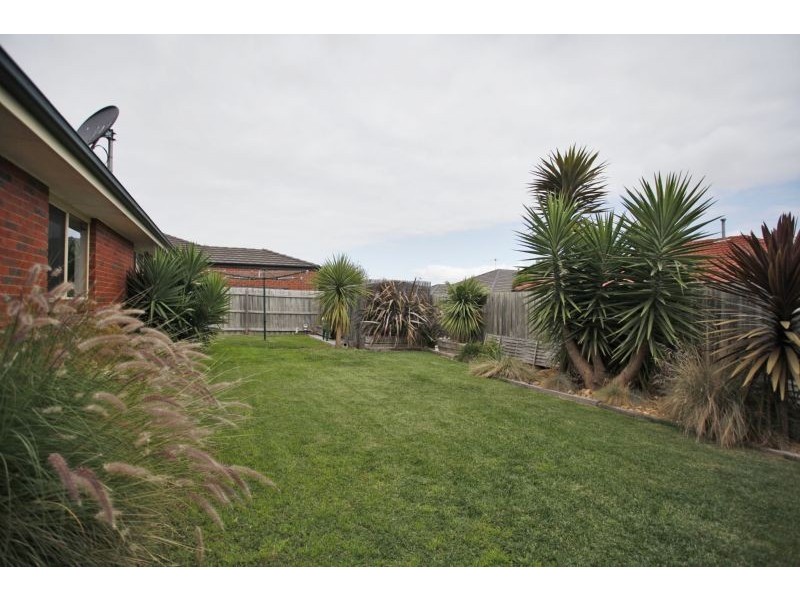 7 Teesdale Court, Narre Warren South VIC 3805
