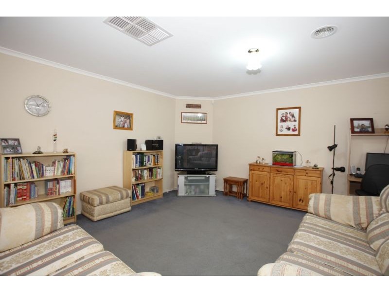 7 Fairmead Place, Narre Warren South VIC 3805