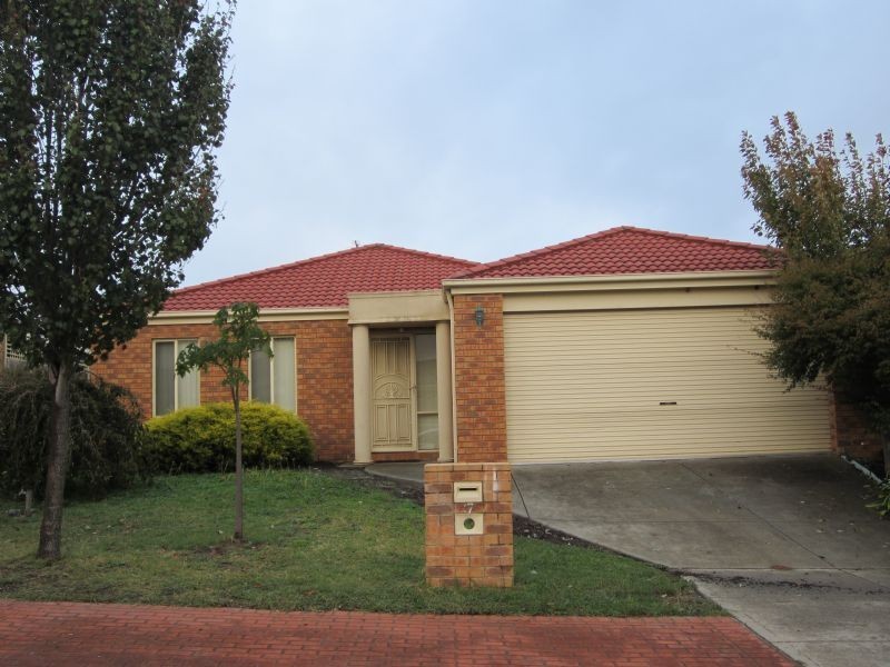 17 Prime Court, Berwick VIC 3806