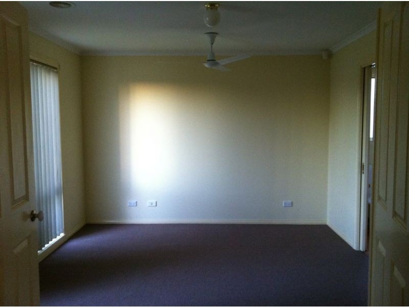 17 Prime Court, Berwick VIC 3806