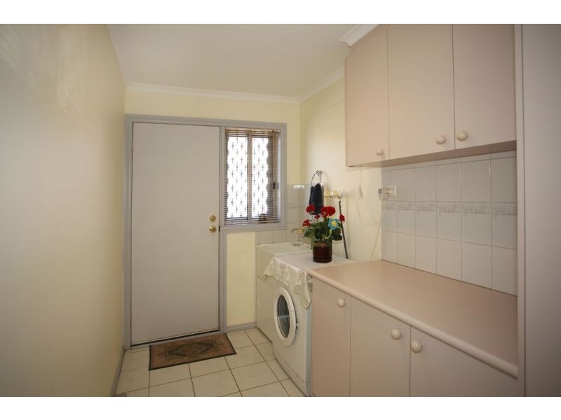 27 Armadale Drive, Narre Warren VIC 3805