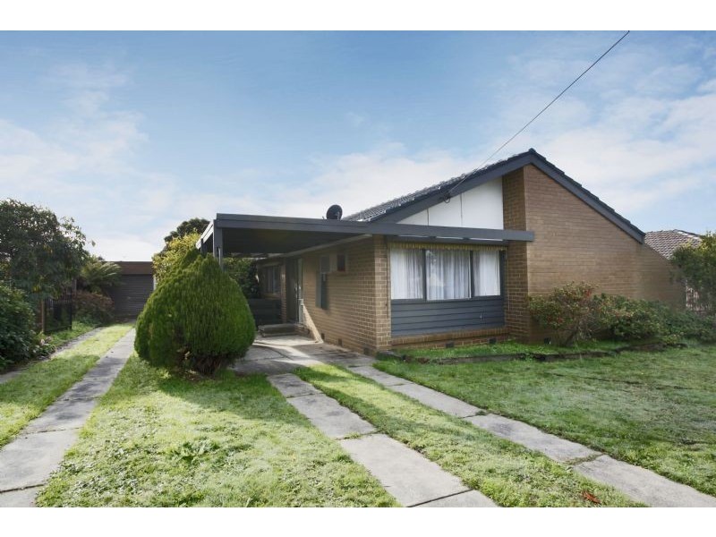 35 Fountain Drive, Narre Warren VIC 3805