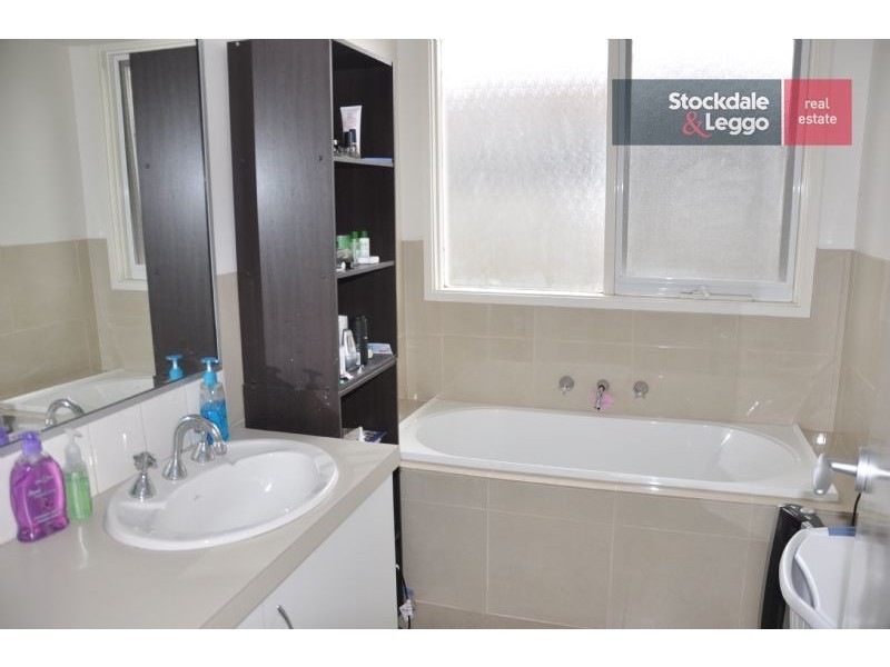 39 Franleigh Drive, Narre Warren VIC 3805