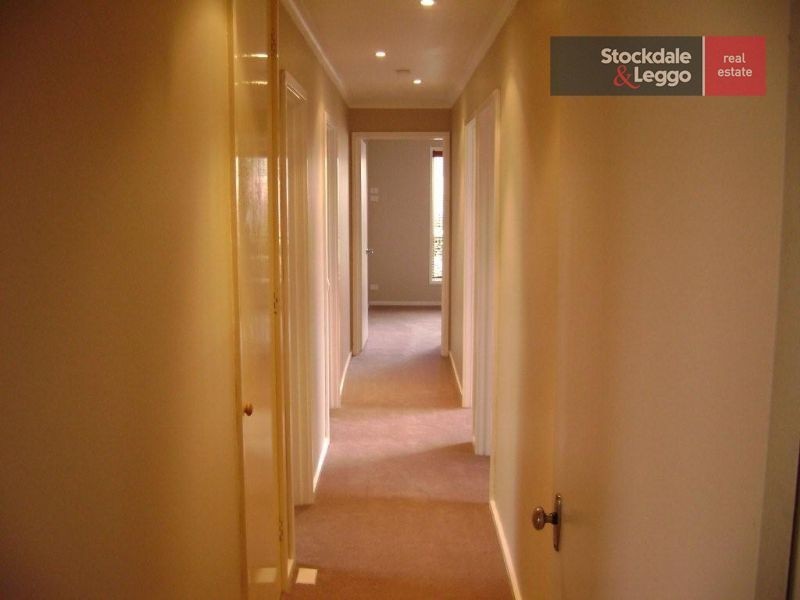 18 Hanley Street, Narre Warren VIC 3805