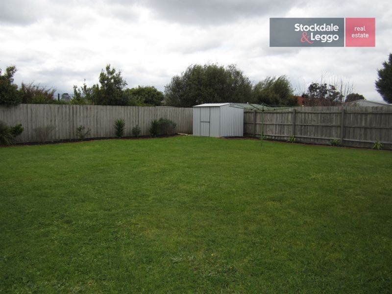 21 Warrenwood Place, Narre Warren VIC 3805