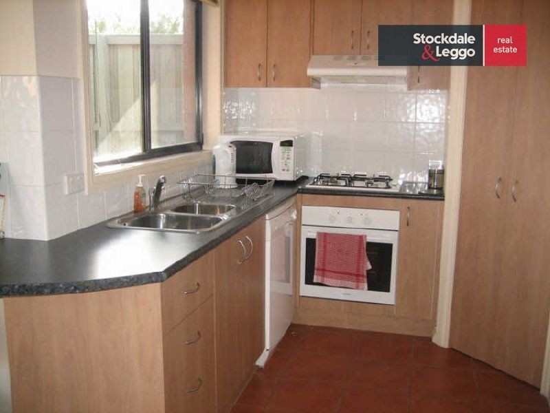 6 Manhatten Mews, Narre Warren VIC 3805