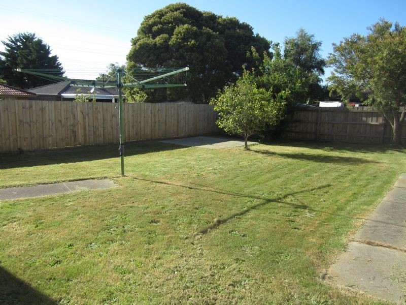 26 Eyebright Sqaure, Hallam VIC 3803
