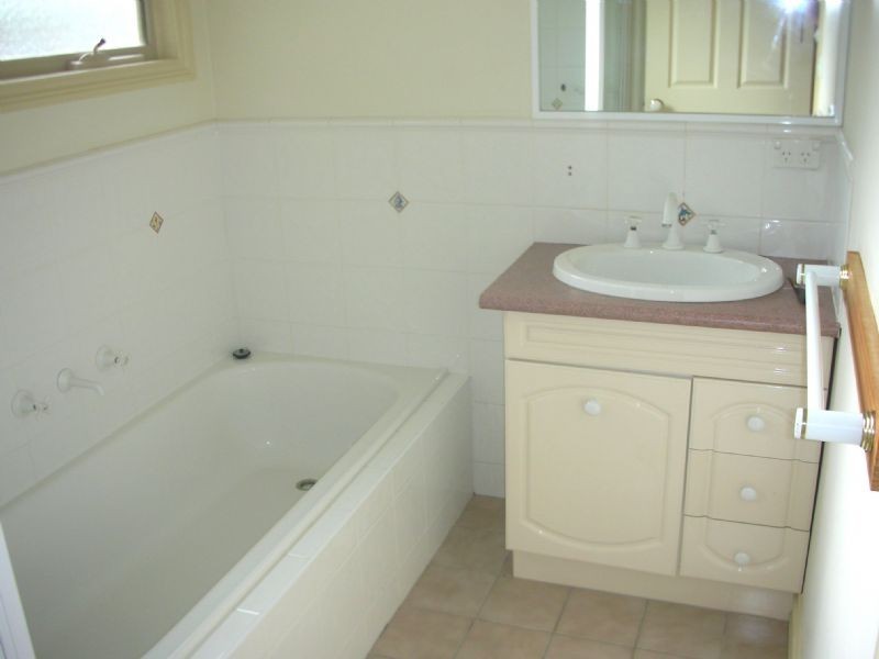 East Geelong VIC 3219