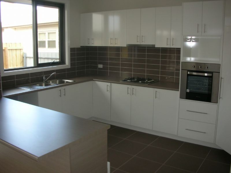 North Shore VIC 3214