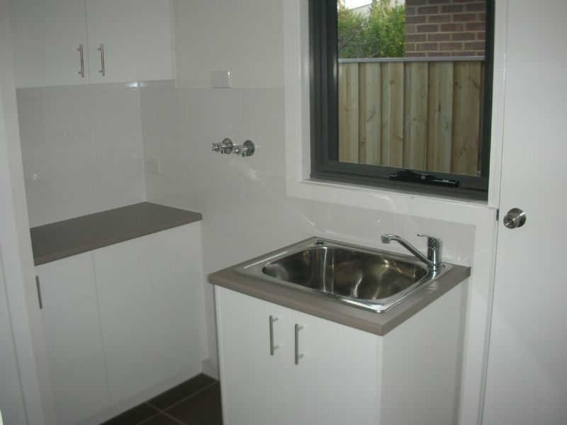 North Shore VIC 3214