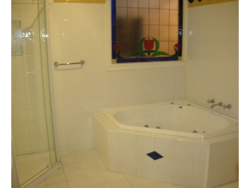 Geelong West VIC 3218