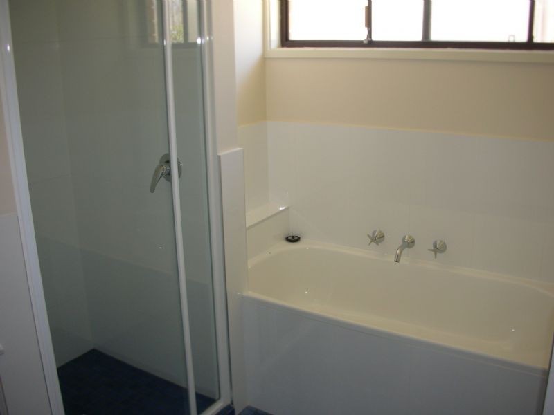 Geelong West VIC 3218