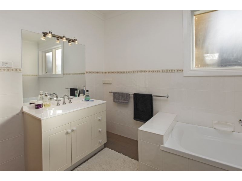 Hamlyn Heights VIC 3215