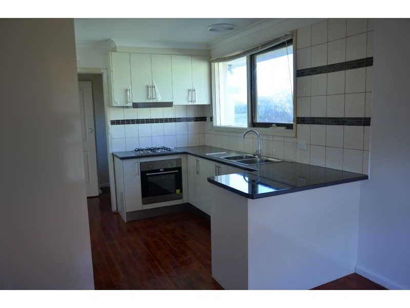 6 Canberra Grove, Lalor VIC 3075