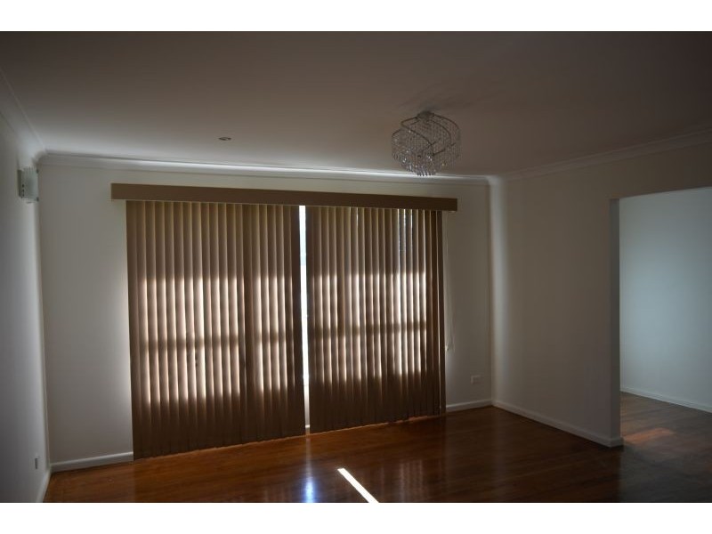 6 Canberra Grove, Lalor VIC 3075