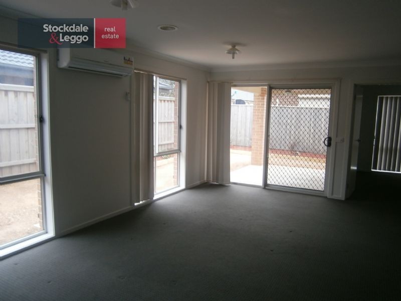 35 Ardenal Crescent, Lalor VIC 3075
