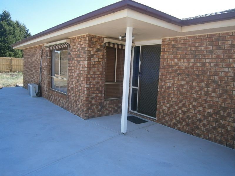 5 St Austell Court, Craigieburn VIC 3064