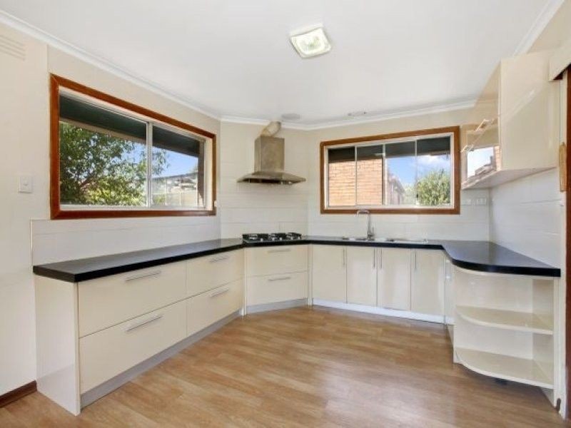21 Merrilands Road, Reservoir VIC 3073