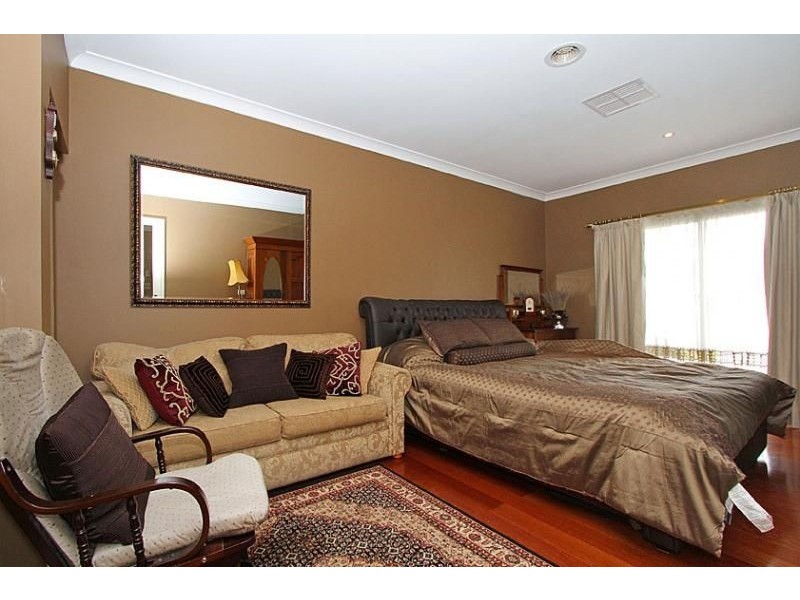 7/4 Spring Street, Thomastown VIC 3074