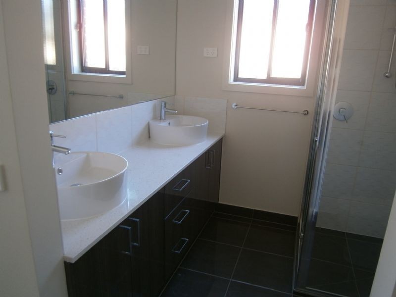 39 Tripani Avenue, Lalor VIC 3075