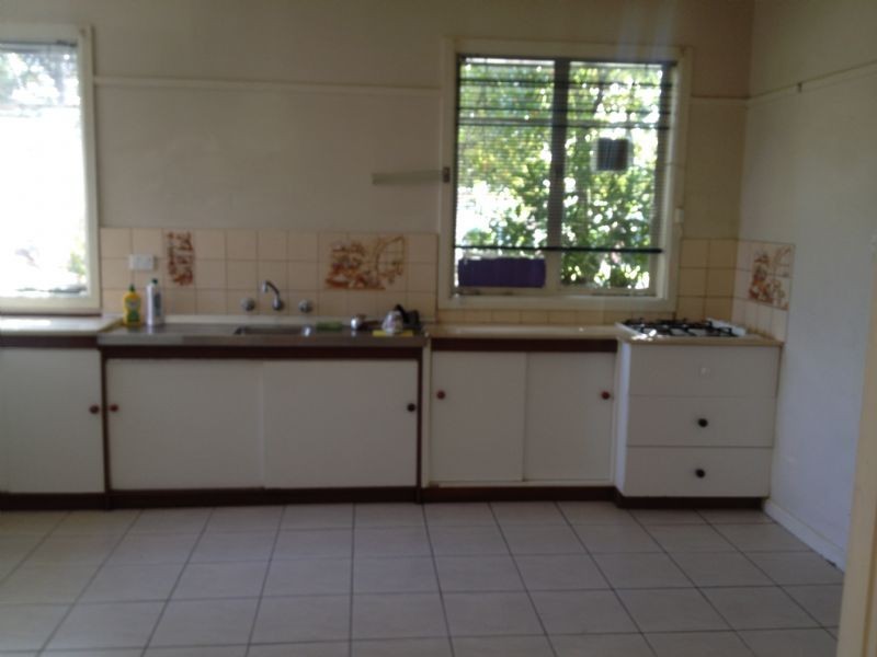 38 Best Street, Reservoir VIC 3073