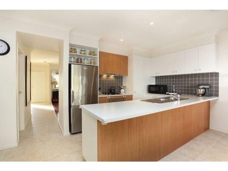 Taylors Lakes VIC 3038