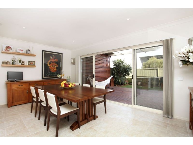 Taylors Lakes VIC 3038