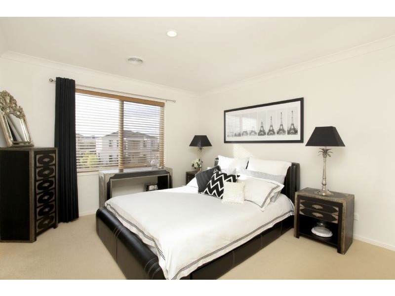 Taylors Lakes VIC 3038