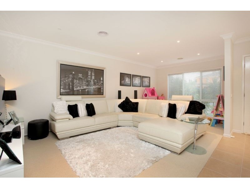 Taylors Lakes VIC 3038