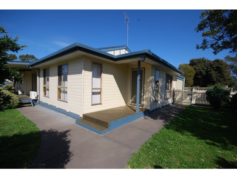 51 Anglers Road, Cape Paterson VIC 3995