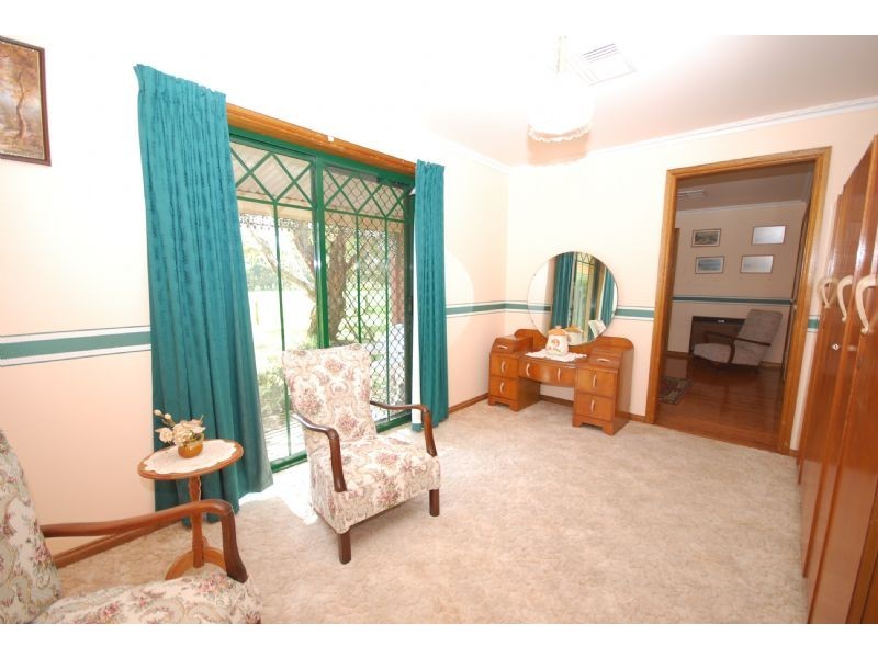 Wattle Bank VIC 3995