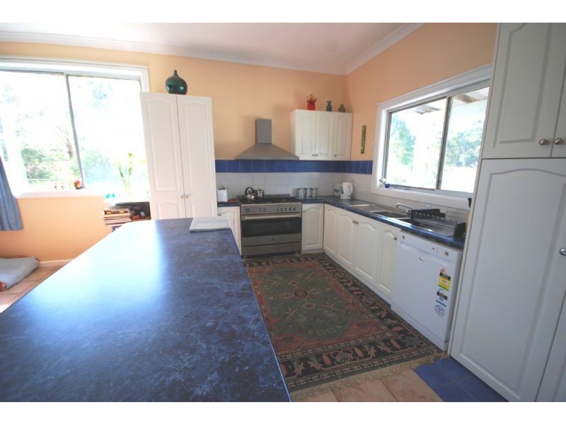 Wattle Bank VIC 3995