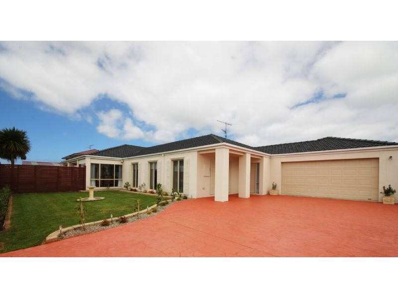 11 Sussex Court, Wonthaggi VIC 3995