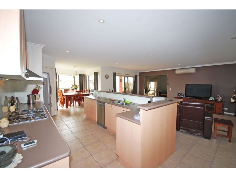 11 Sussex Court, Wonthaggi VIC 3995