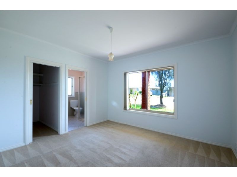 1/48 Oxford Way, Wonthaggi VIC 3995