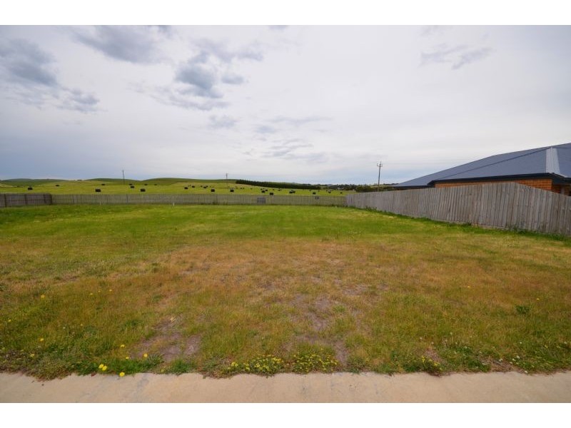6 Church Close, Dalyston VIC 3992