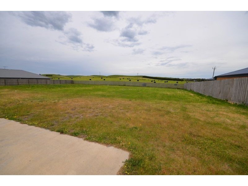 6 Church Close, Dalyston VIC 3992