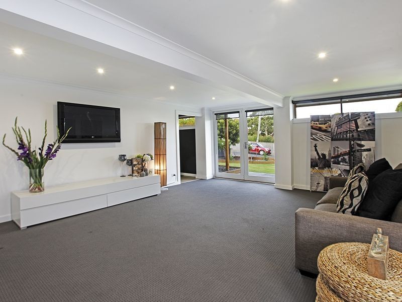 2 Edgecombe Street, Hamlyn Heights VIC 3215