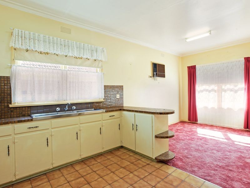 Geelong West VIC 3218