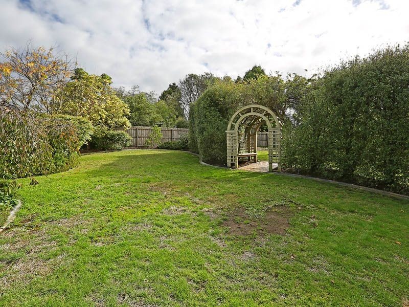 Wandana Heights VIC 3216