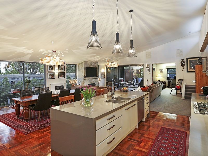 29 Molesworth Drive, Highton VIC 3216